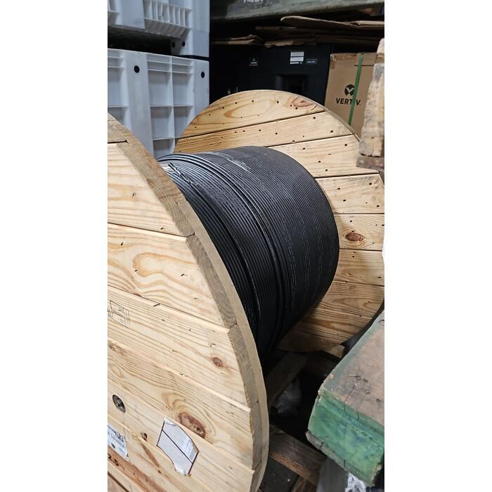 Bobina Fibra Optica Monomodo OS2 Commscope 6H Armado 2360m