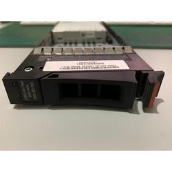 Disco Rigido SAS SSD 300GB IBM FRU 85Y5861 - model Z16IZF2D-300UCH-IBM