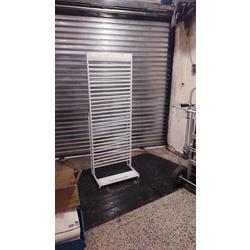 Exhibidor de Metal 170cm x 60cm