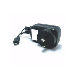 Cargador micro USB ficha V8 DYS SALIDA: 2.AMP