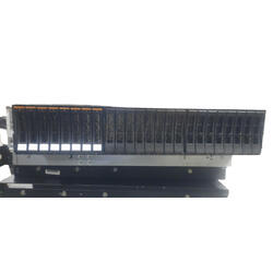 IBM DS8880 / DS88xx 2107-D04  Enclosure 24�2.5" 2U c/ESM (PN 01DH740 / FRU 01JC784)